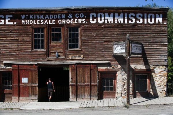 2016-10-16-blog-yellowstone-roadtrip-virginia-city